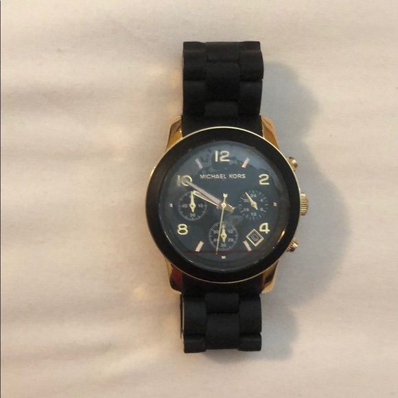 Michael Kors Black and Gold plated Watch - Picture 1 of 3